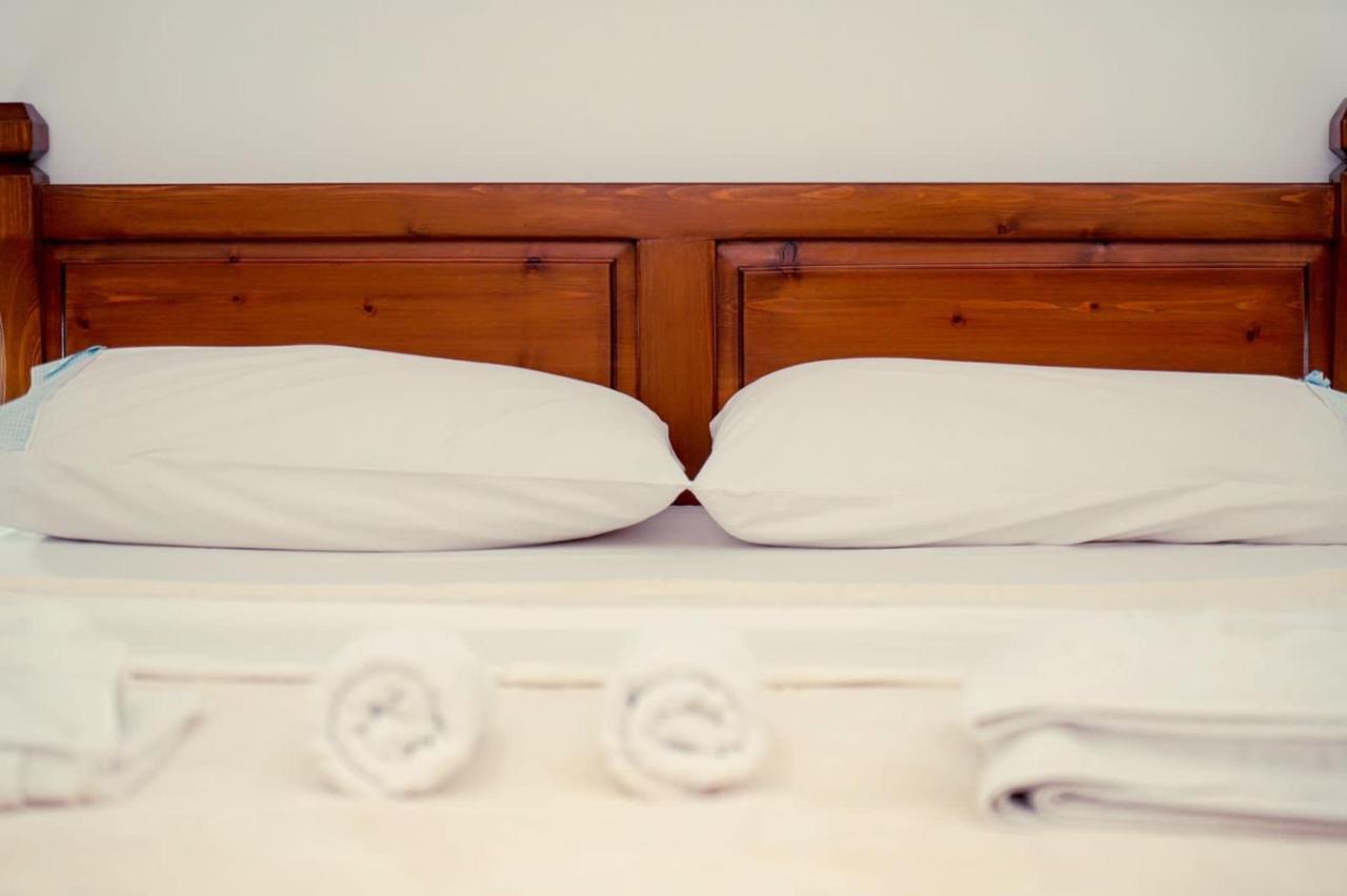 Cico Hostel &Private Room Gjirokastër المظهر الخارجي الصورة