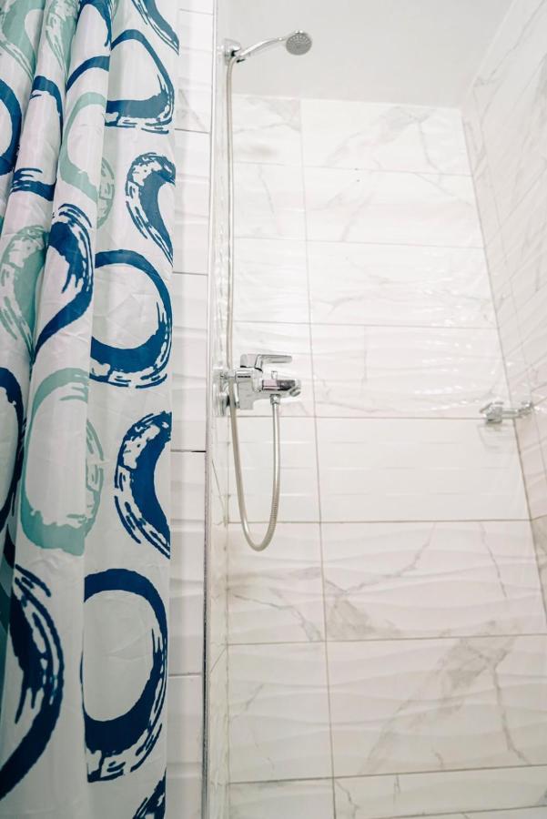Cico Hostel &Private Room Gjirokastër المظهر الخارجي الصورة