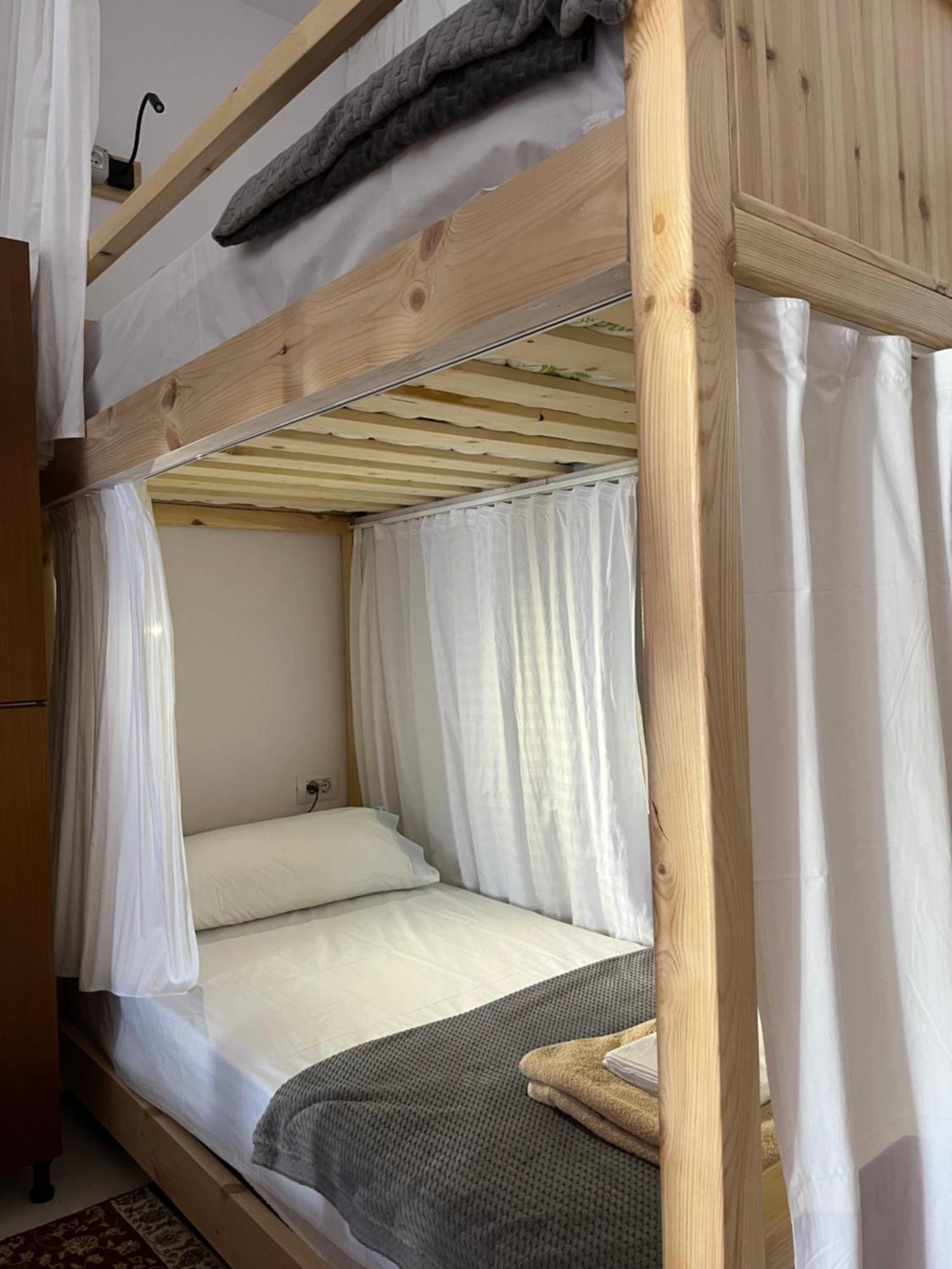 Cico Hostel &Private Room Gjirokastër المظهر الخارجي الصورة